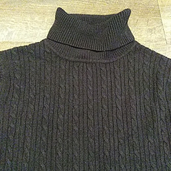 croft & barrow Sweaters - Croft & Barrow black sweater. croft & barrow Sweaters - Croft & Barrow black sweater.